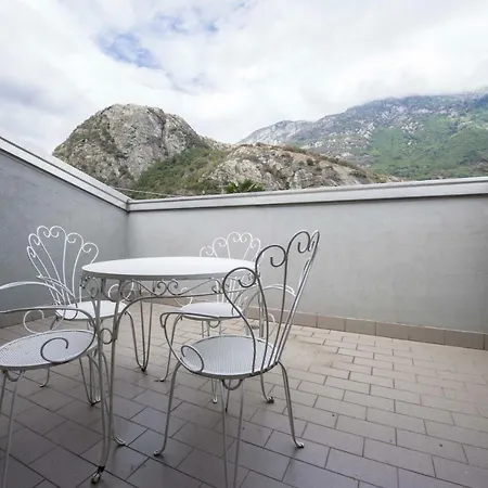 Holiday home Mansarda Plein Soleil
